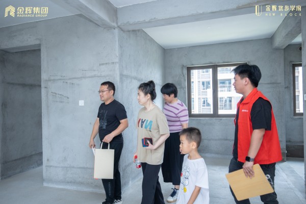 1694759722648698.jpg MAY_9519.jpg